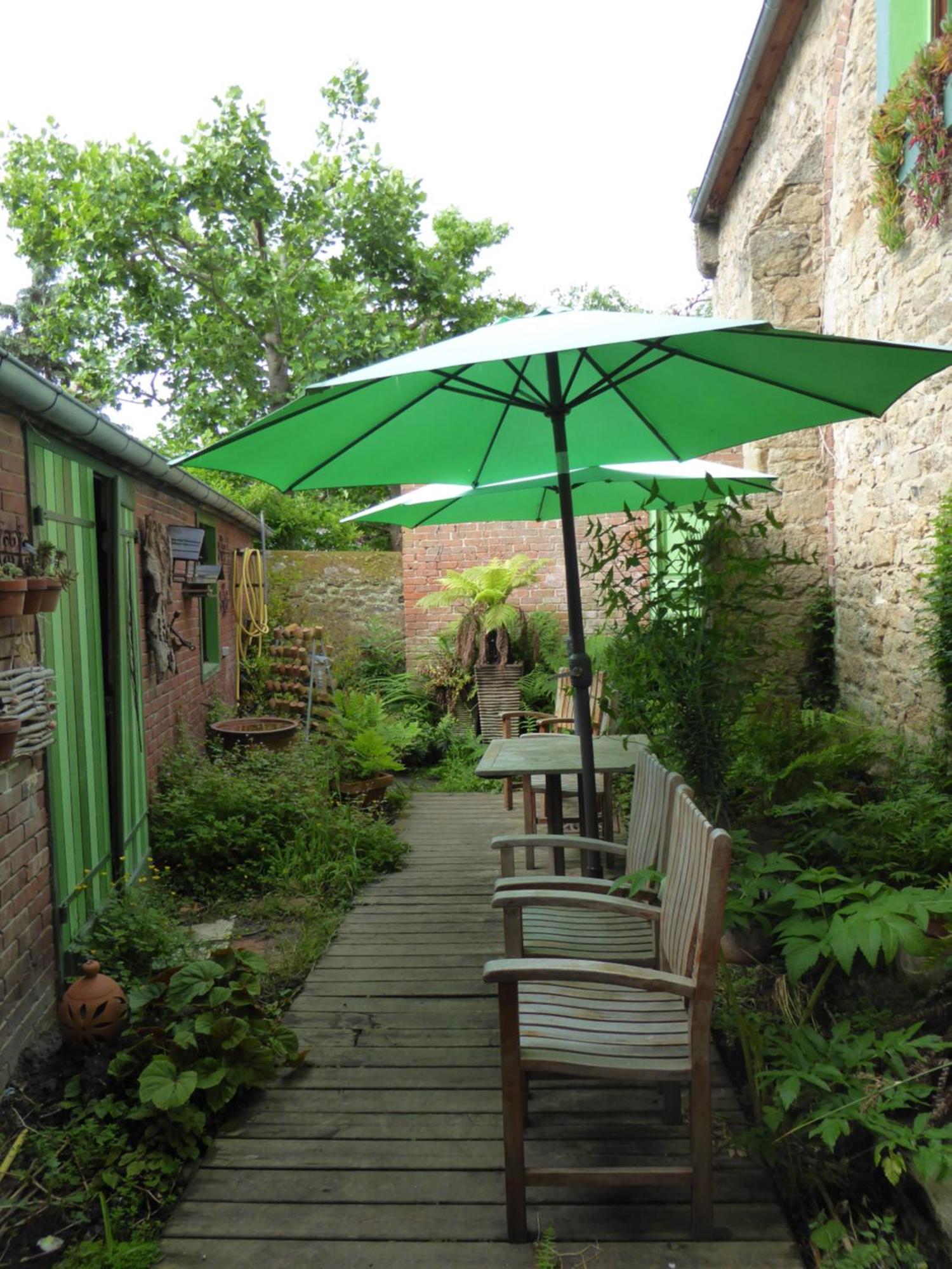 Apartment Loft Atypique Hyper Centre A 5mn A Pied De La De L'ecluse 2 A 8 Personnes Dinard